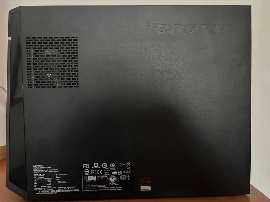 Komputer stacjonarny Lenovo H30-50 z Windows 10