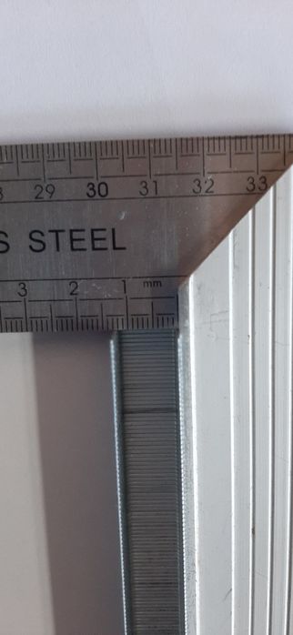 Скоби до пневмостеплера