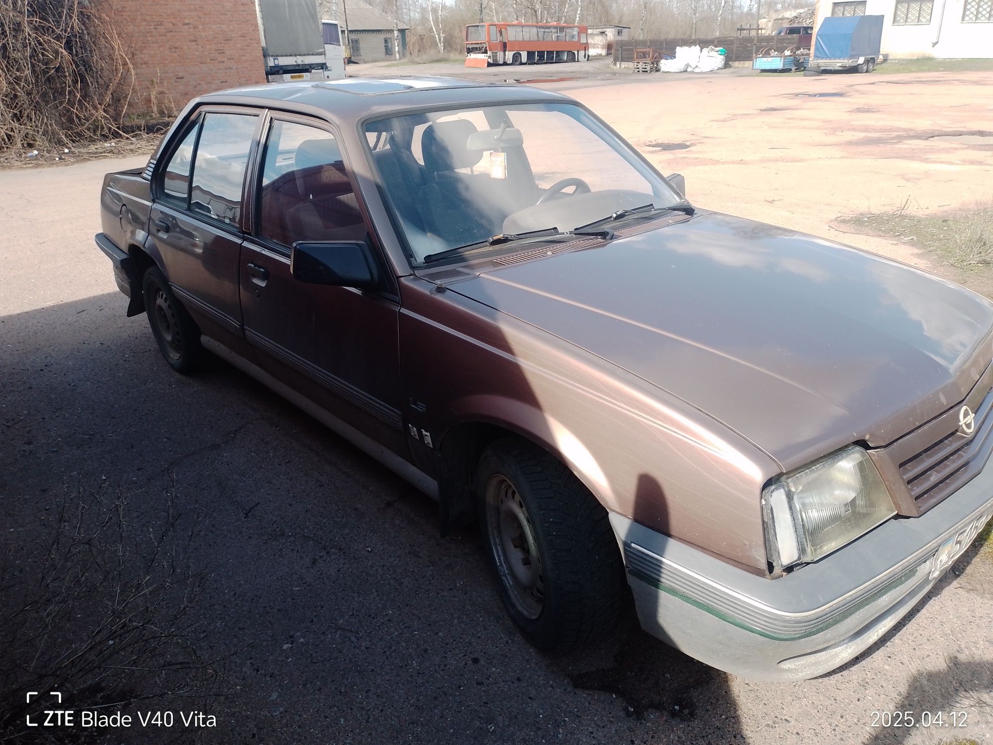 Opel Ascona 1.6 газ/бенз
