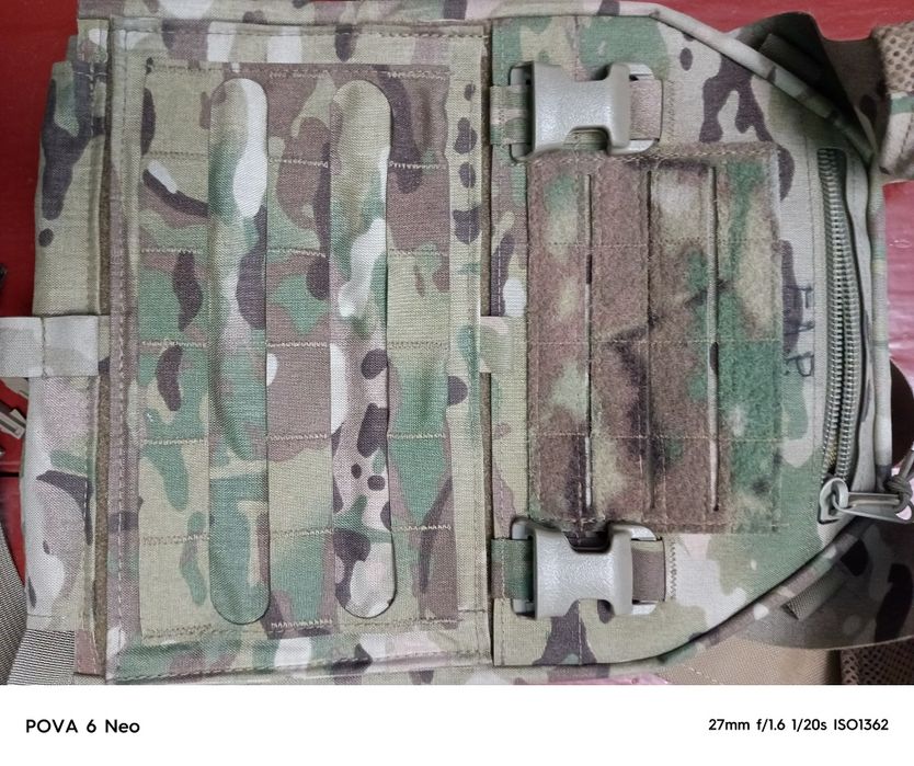 Плитоноска з аптечкою