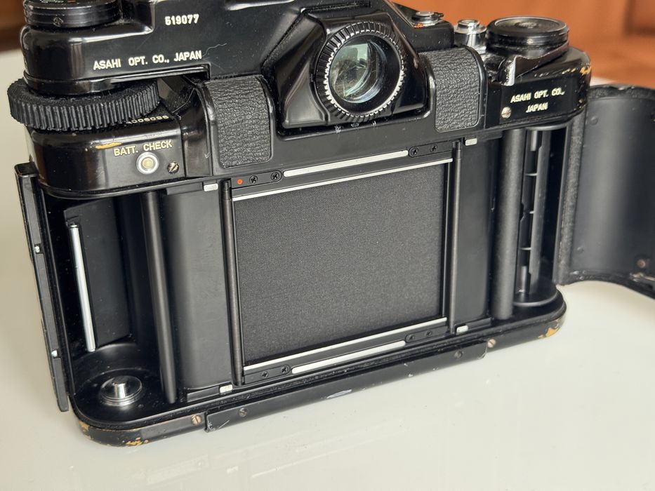 Pentax 6x7 + Takumar 1:2.4/105mm + Macro Takumar 1:4/135mm