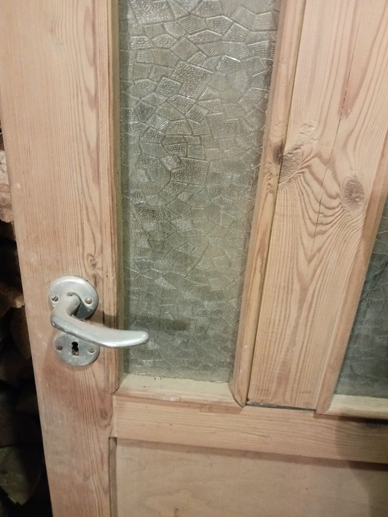 Drzwi drewniane  zewnętrzne