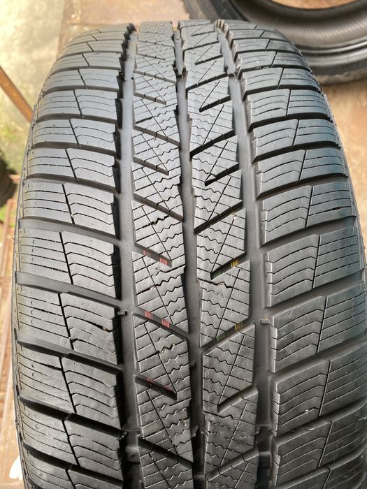 225/45/18 Barum 4 шт