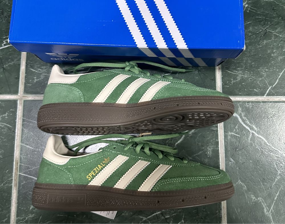 Жіночі кросівки Adidas Spezial IG 6192 37 1/3,  38 2/3