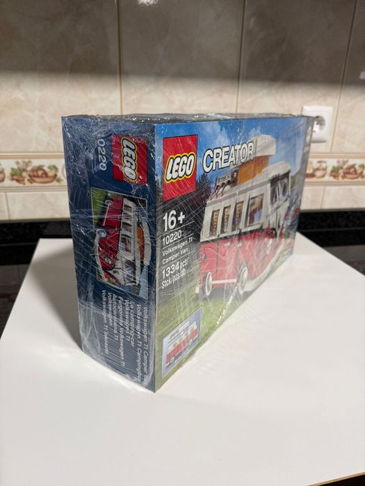 LEGO Volkswagen T1 Camper Van (10220) – NOVO e SELADO