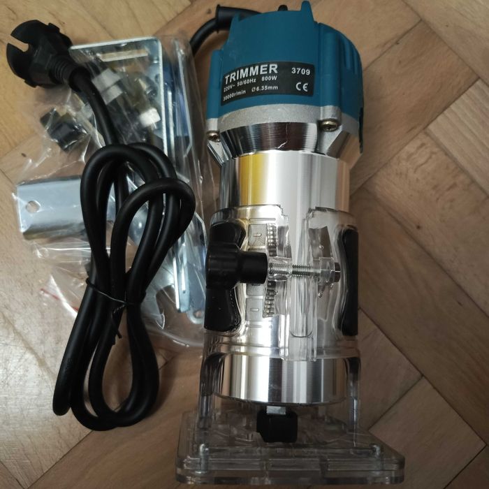 Frezarka do drzewną 800w