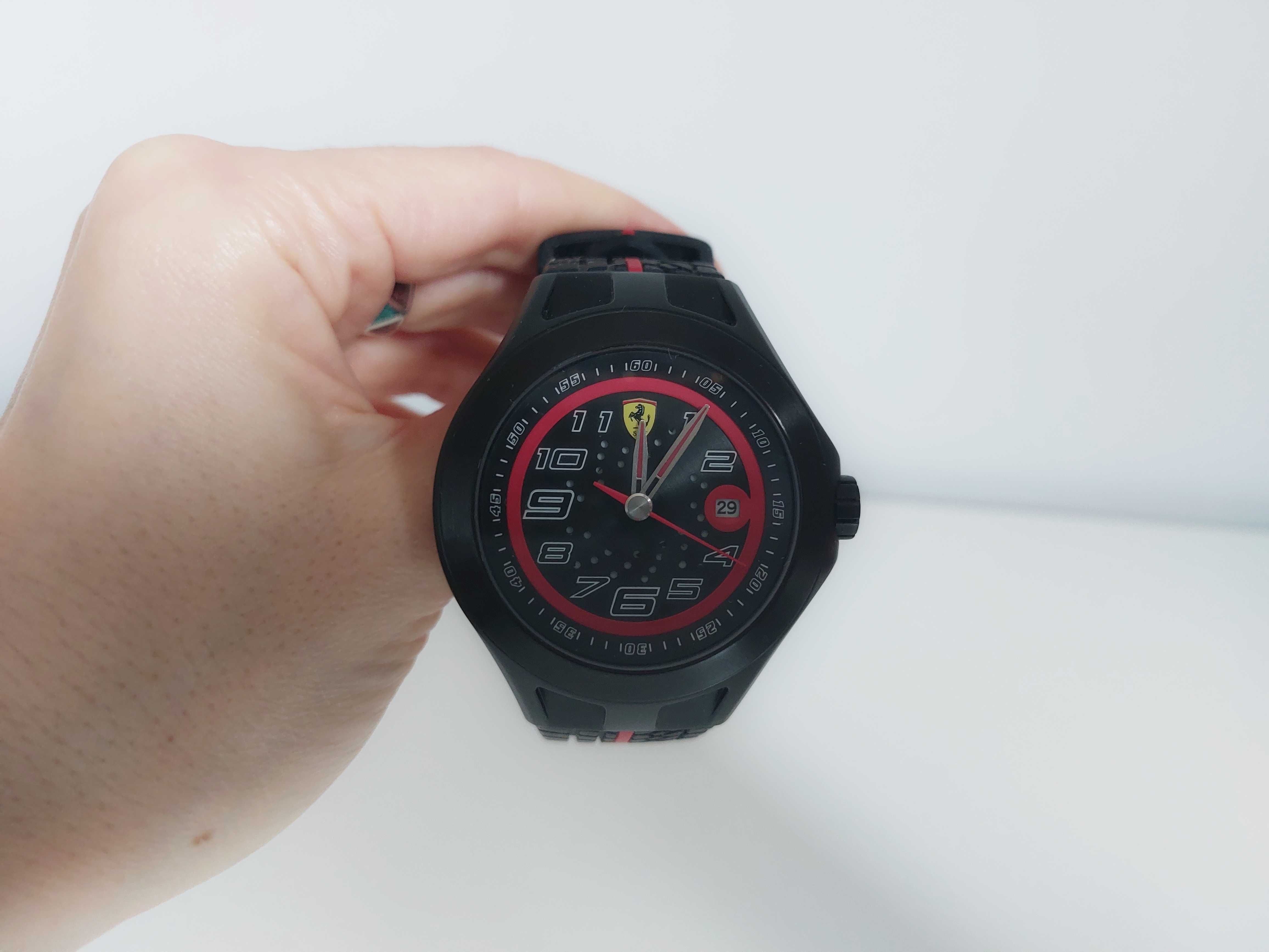 oryginalny zegarek Scuderia Ferrari Race Day SF