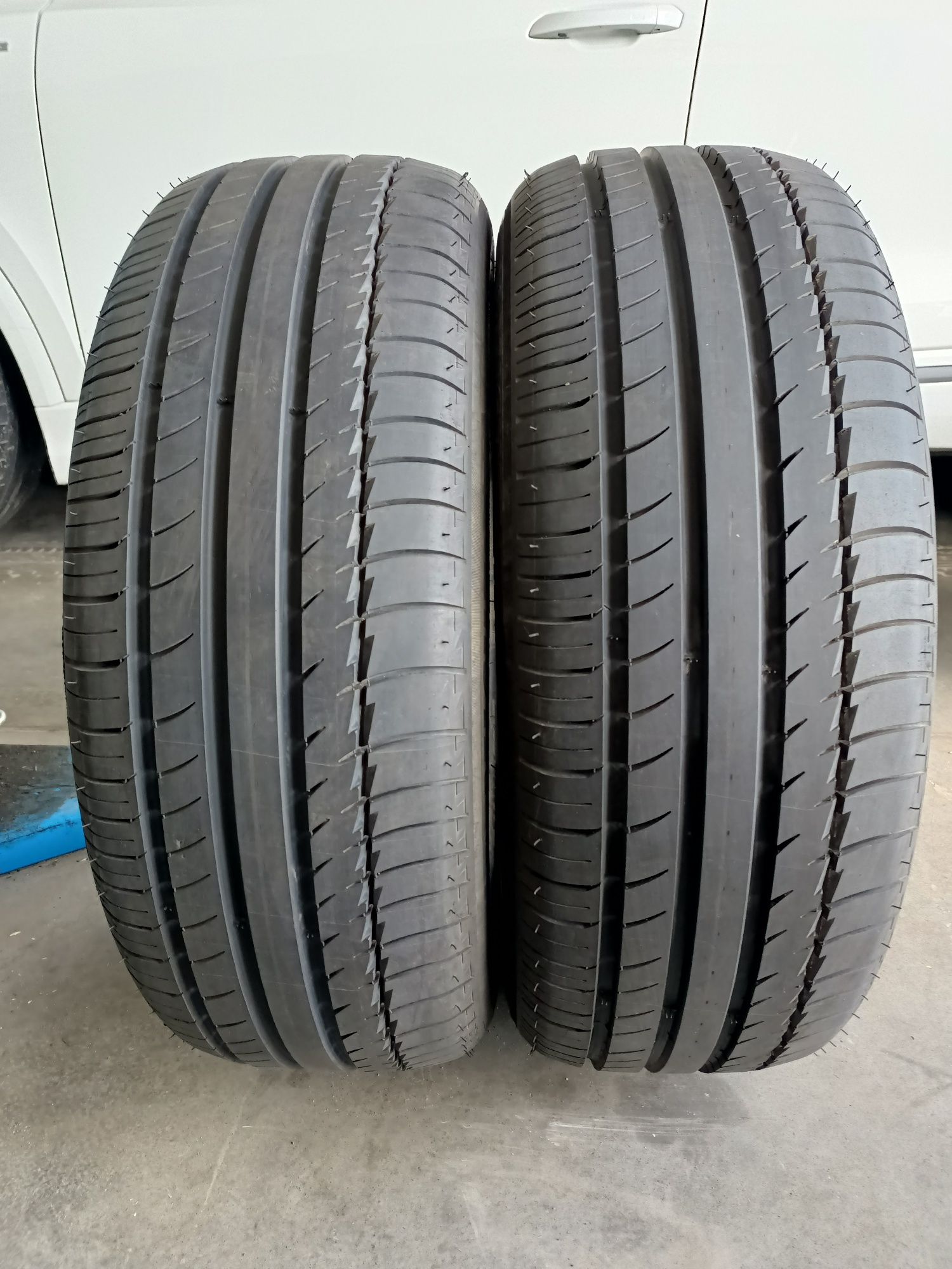 8mm 2 x 225/60/18 Michelin Latitude Sport Wysyłka