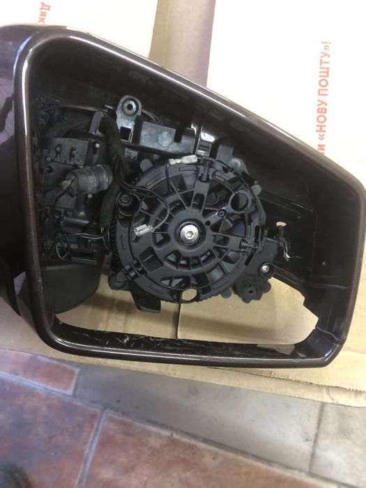 Зеркало Mercedes W117