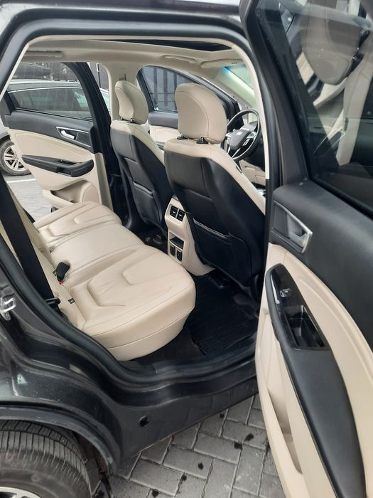 Ford EDGE Titanium