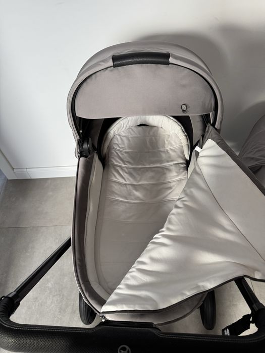Cybex e-Priam 3w1 Soho Grey / Black Matt