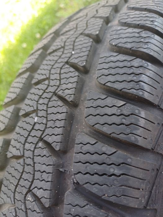 Opony zimowe 175/70/14 kpl 4 szt 7-8mm