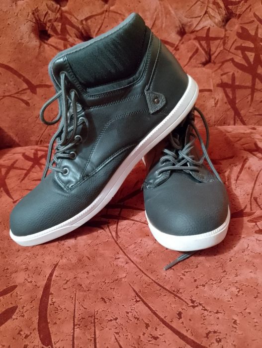 Чоловічі кросівки осінь/весна