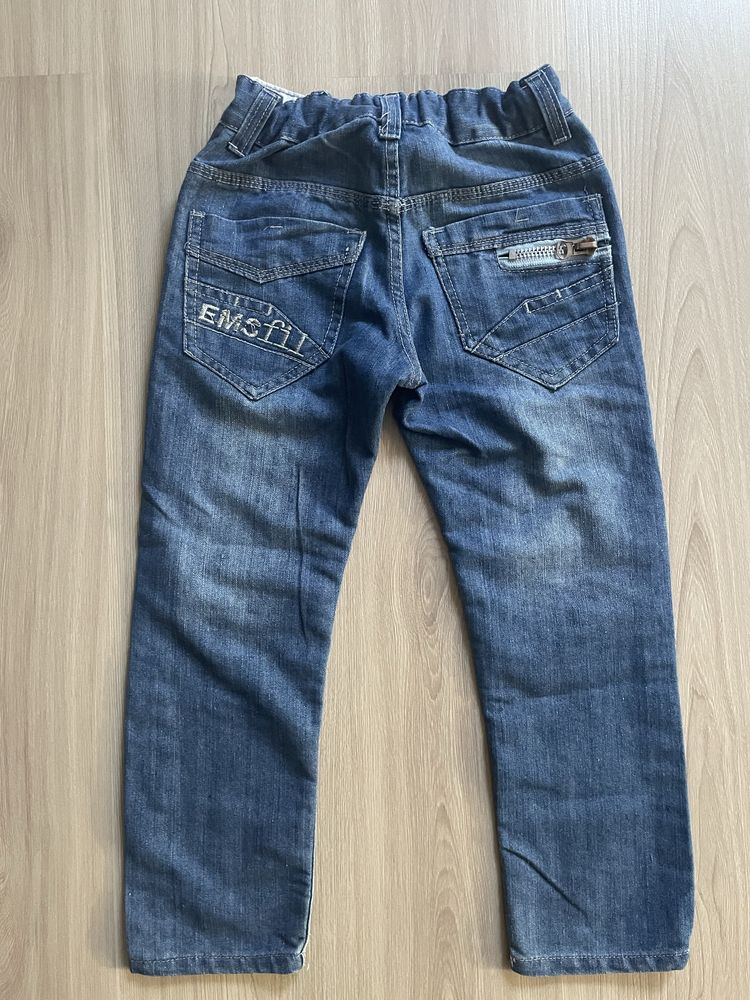Spodnie jeans chłopięce r. 122/128