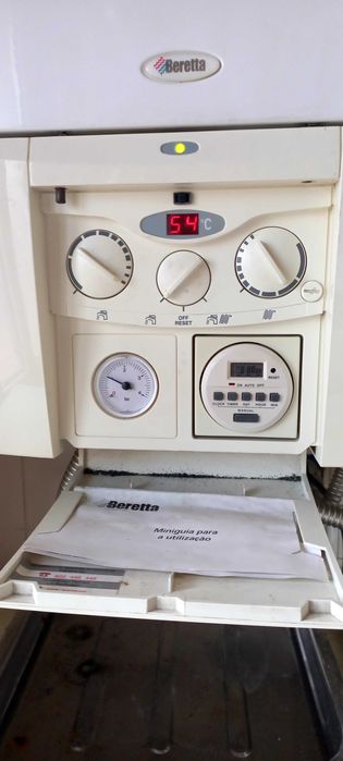 Caldeira a gás usada