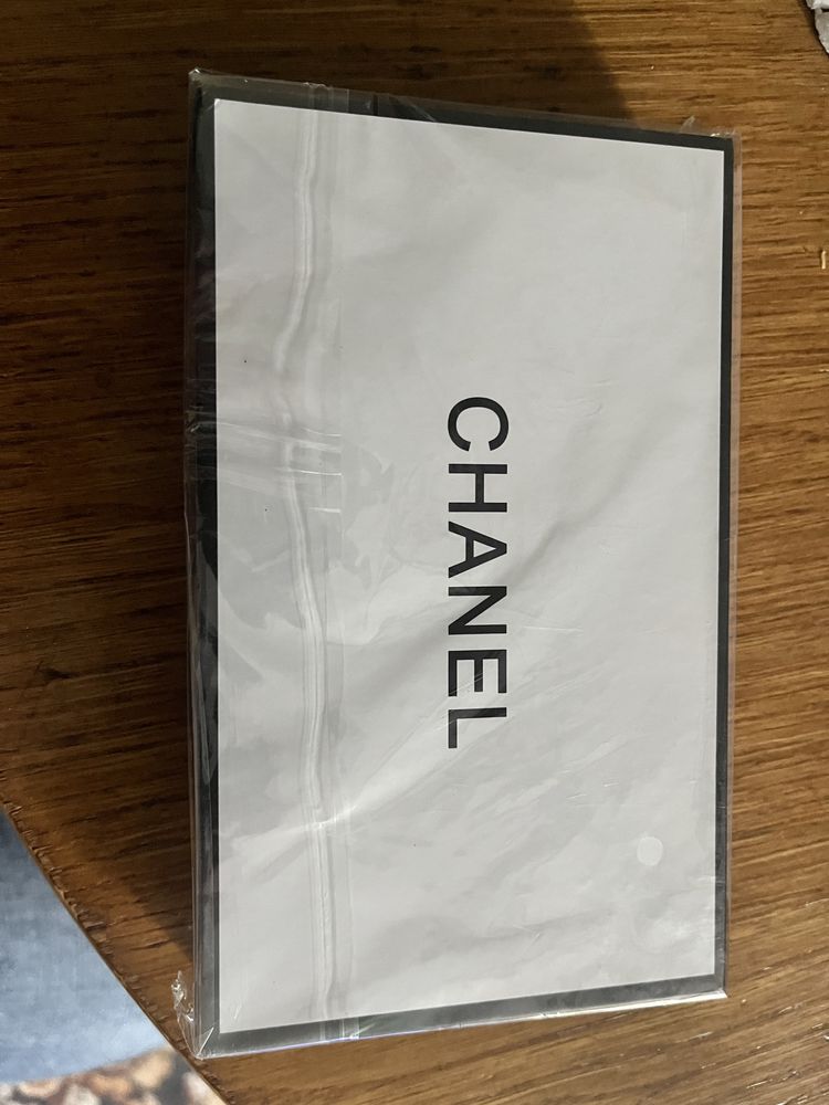 Chanel zestaw pomadka i 2 perfumy coco