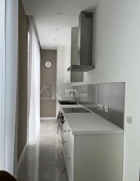 Оренда 3-х квартиры Лейпцизька 13А