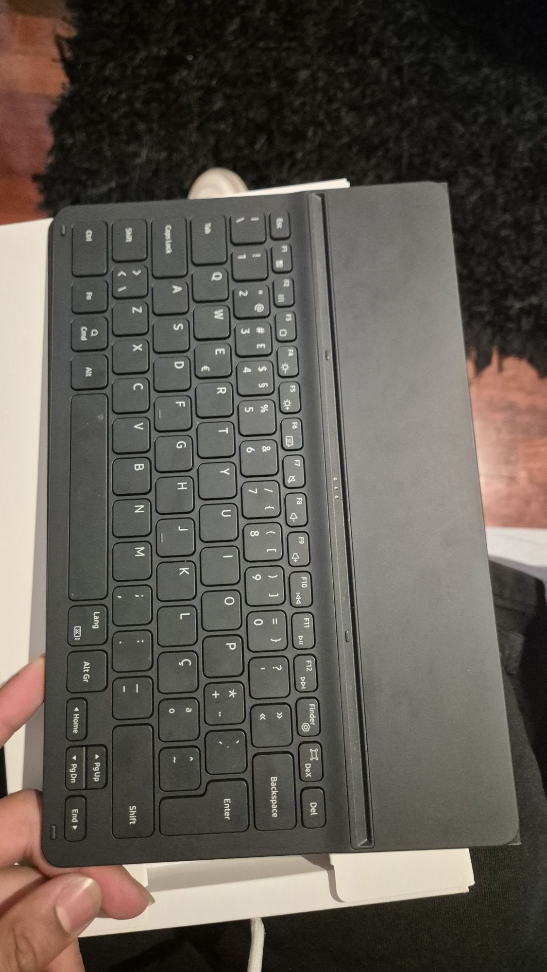 Capa teclado slim s9+/s10+ Oficial