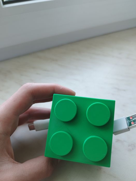 Оргонайзер для кабелів