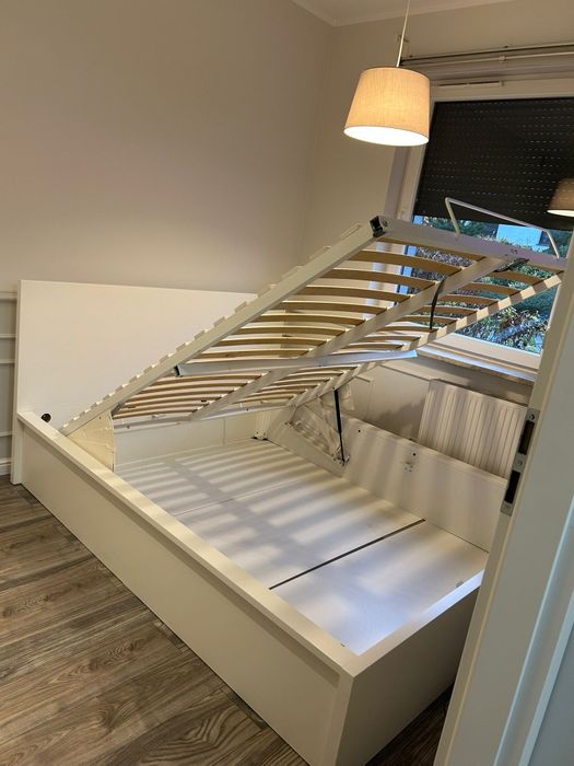 Łóżko z pojemnikiem MALM REZERWACJA