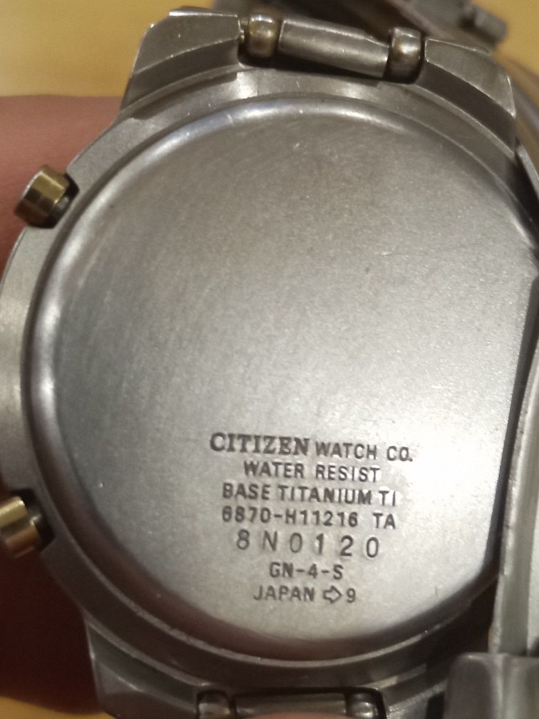 Citizen titanium WR100 хронограф б/у