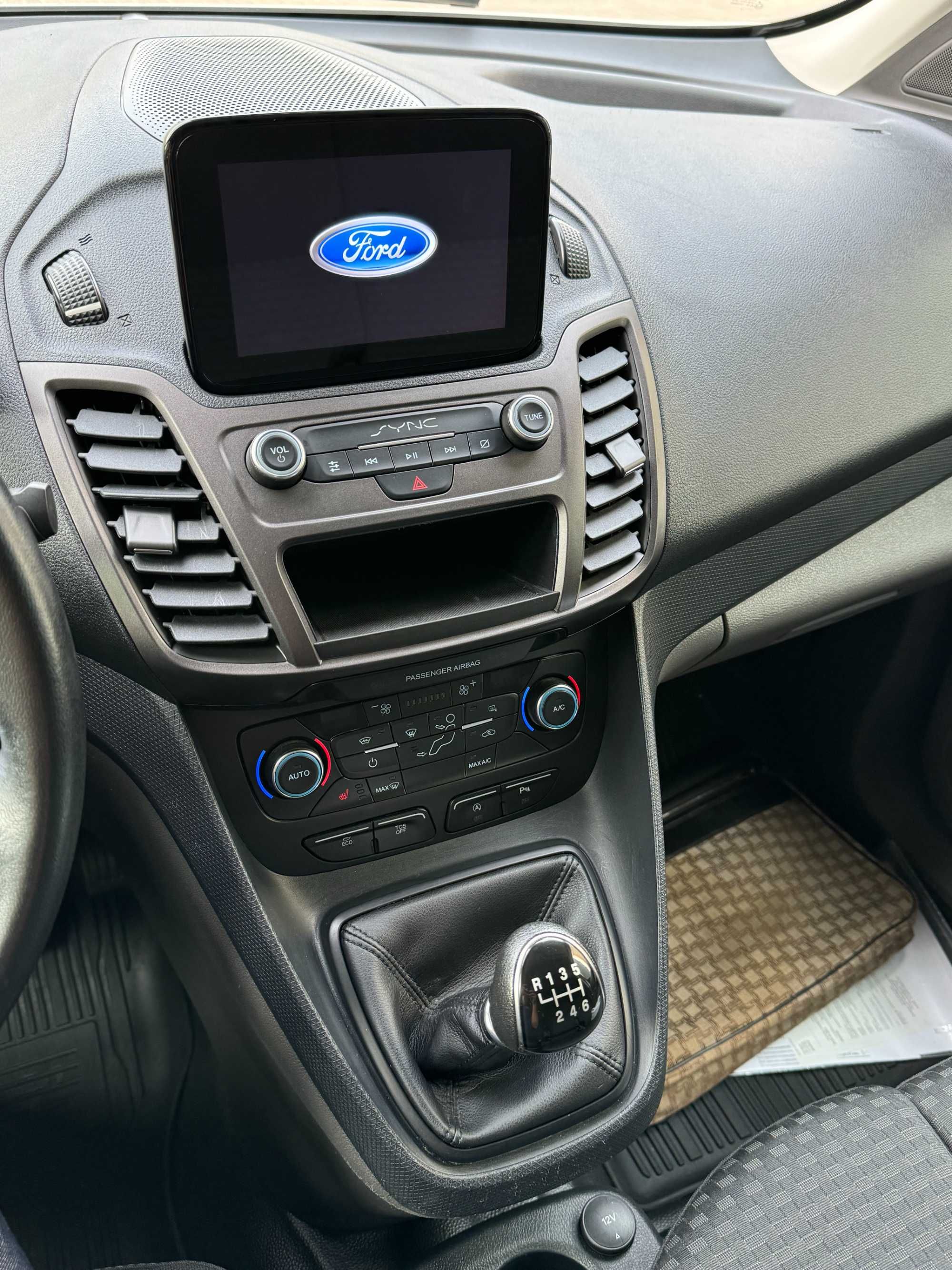 Ford Transit Connect 2021 Titanium