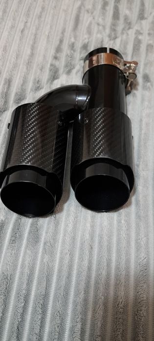 Ponteira duas saídas em carbono