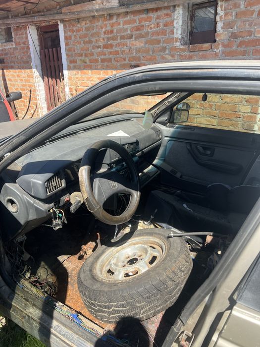 (ОБМІН НА ВАЗ) два пеже 405 під відновлення або на розбір