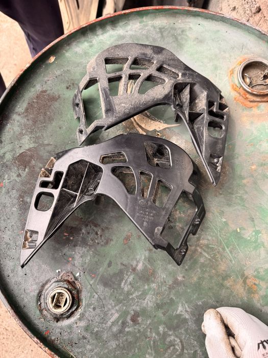 Bmw 5 g30 g31 направляющая бампера правый передний 51117385348