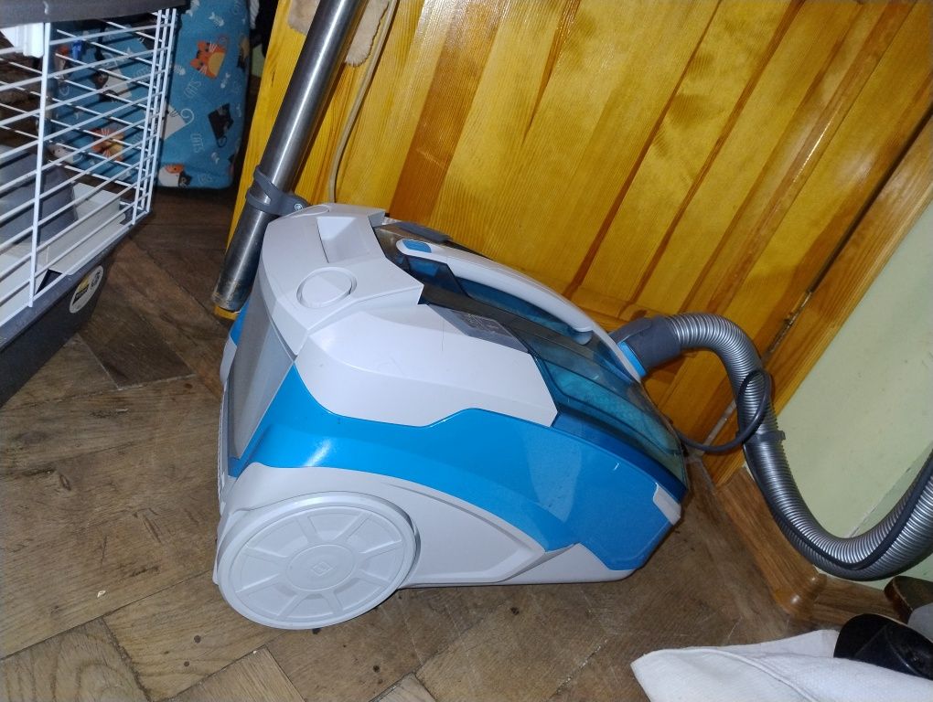 Миючий пилосмок thomas