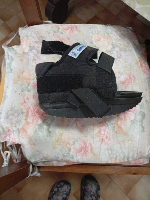 Sapato pós cirurgia joanetes "Baruk"