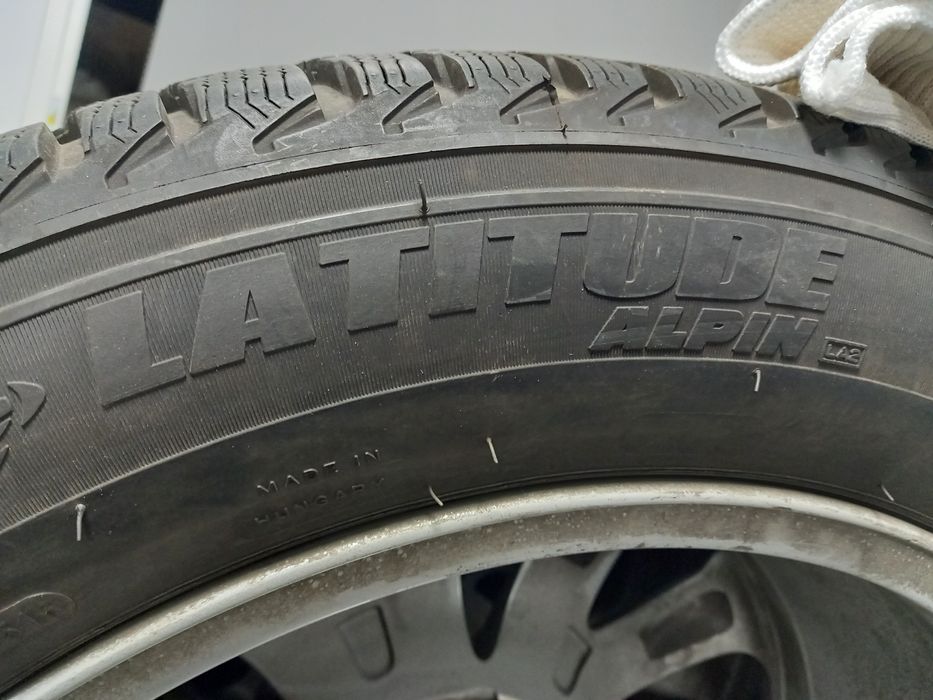 Michelin latitude alpin la2
