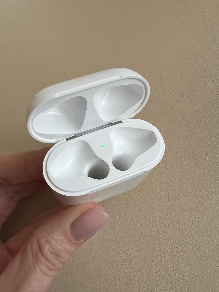 Кейс А1602 airpods case apple оригінал