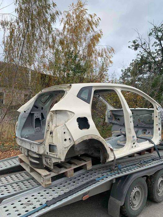 Четвертини передні/задні,підкрилки поріг Renault Capture Рено Каптюр