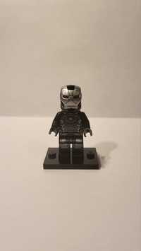LEGO Avengers Civil War War Machine 76051