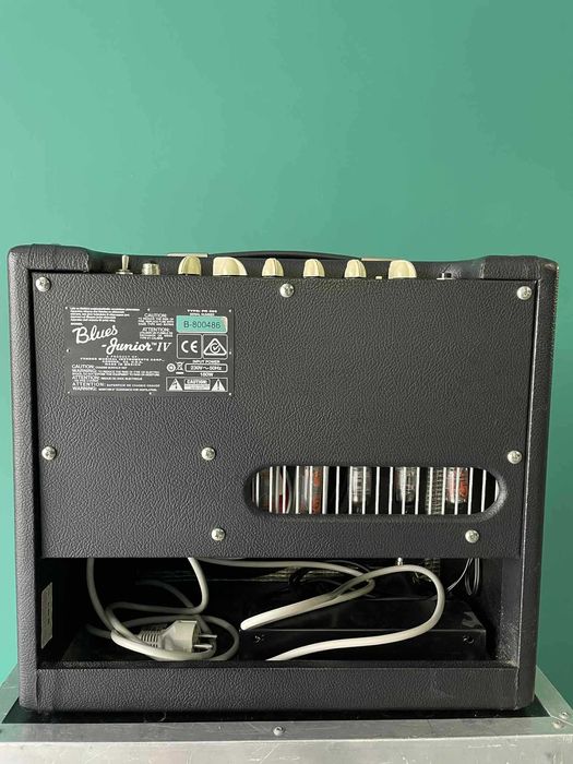 Combo Fender Blues Junior IV