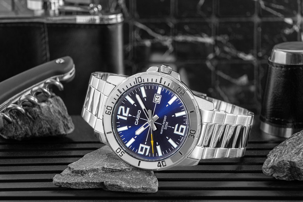 Zegarek Męski Casio MTP-VD01D-2BVUDF + BOX
