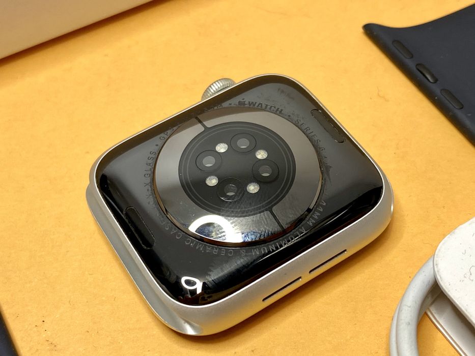 Apple Watch 6 44mm SILVER  GPS