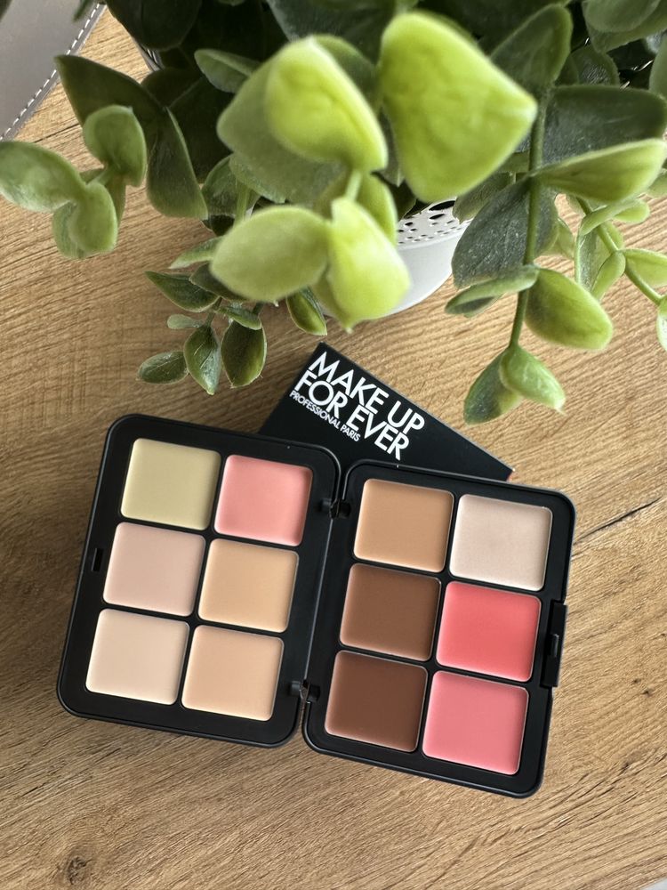 Make up For Ever Paleta