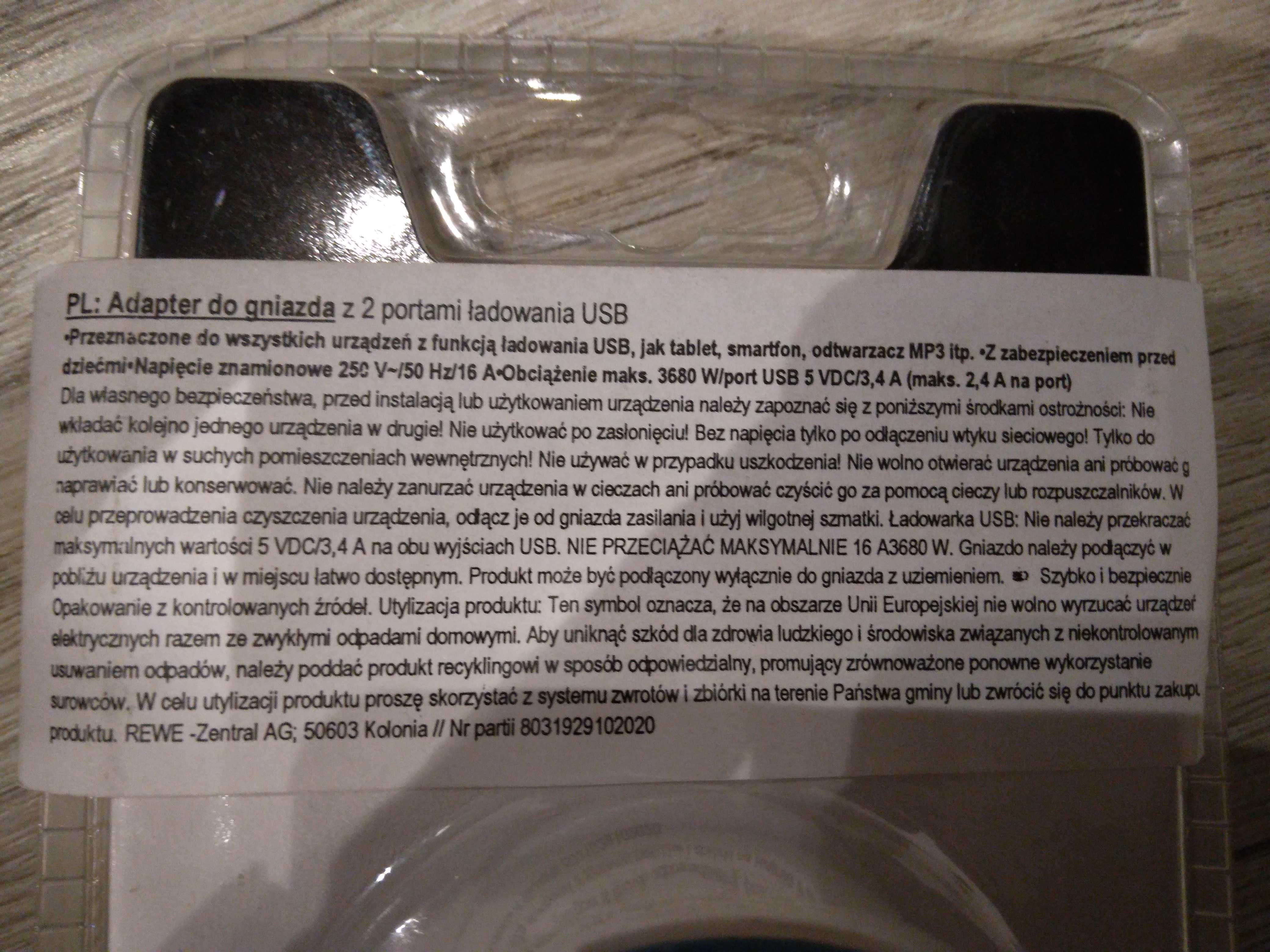 Sprzedam adapter do gniazda z 2 portami ładowania USB