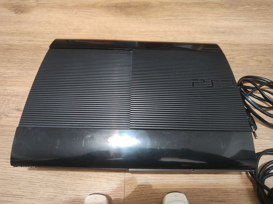 Konsola PS3 1T + Pad