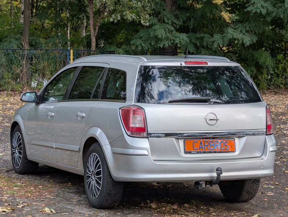 Opel Astra H Fl Diesel 2008 Hak ISOFIX Zamiana