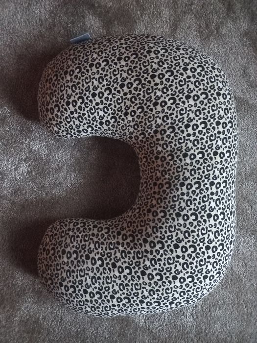 Piapimo poduszka do karmienia