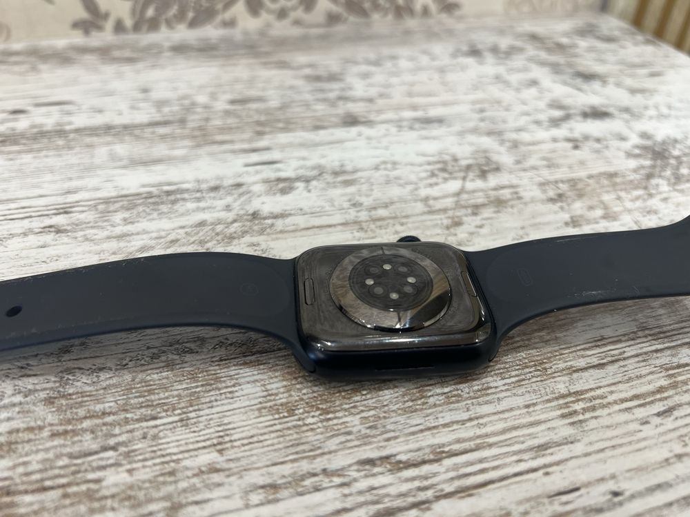 Apple Watch серія 8 45. Icloud