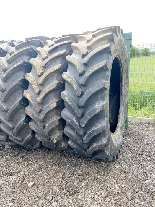 OPONA OPONY 520/85R46 520/85X46 520/85-46 20.8R46 20.8R46 PETLAS (90%)