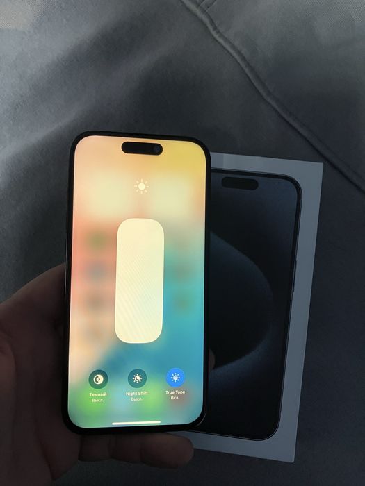 Продам iphone 15 Pro 256Gb Blue Neverlock фізична сім