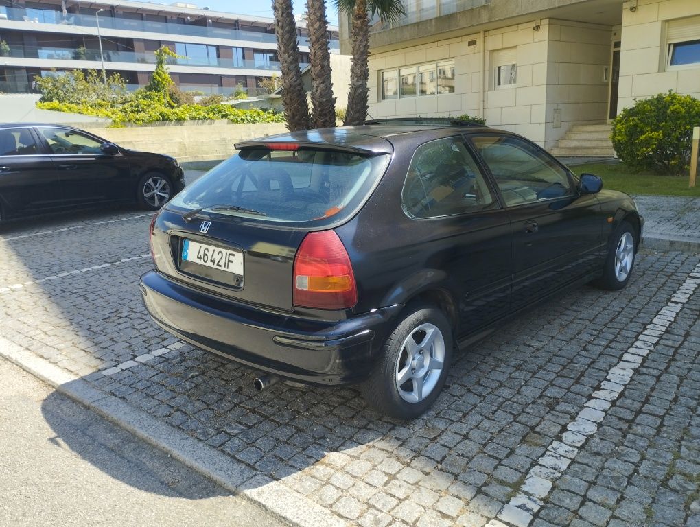 Honda Civic 1.4 is