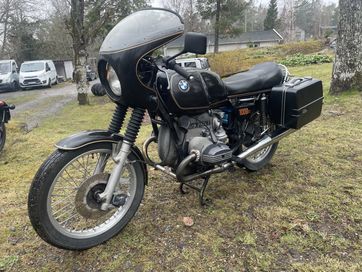 BMW R100/7 z 1977 roku z kuframi