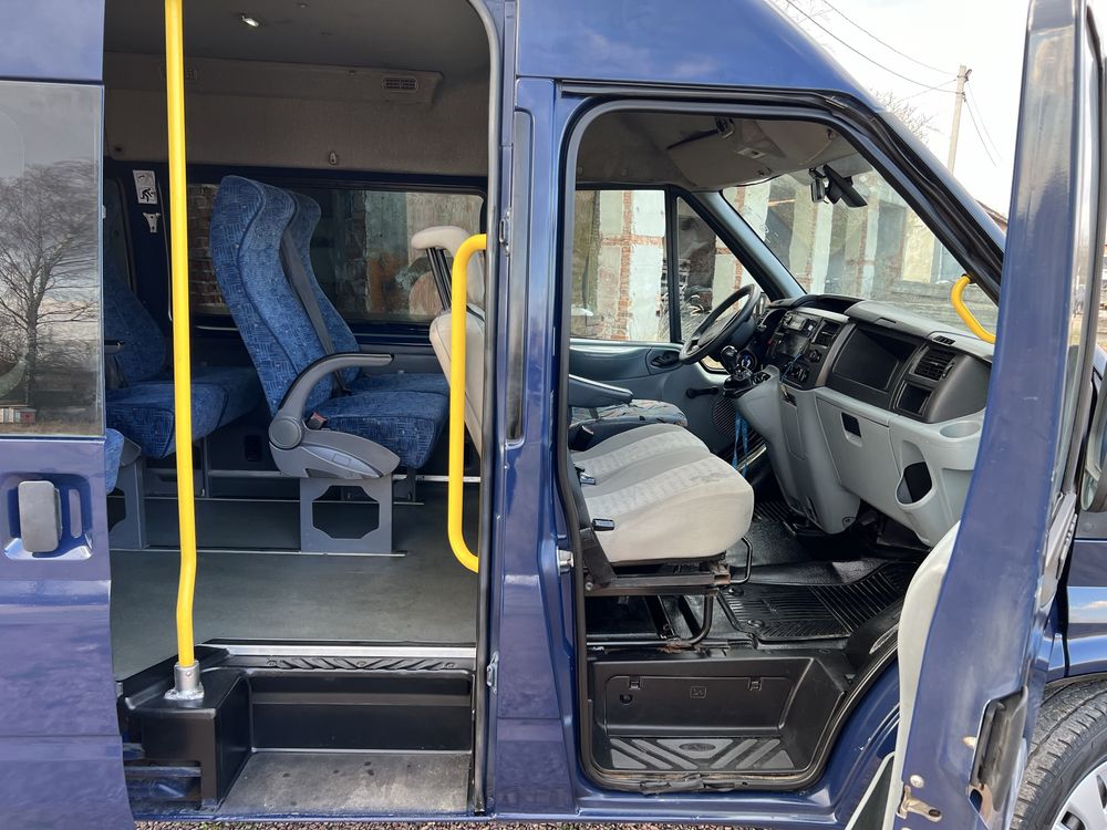 Ford Transit лонг 2007р 2.4 TDCI оригінальний пасажир