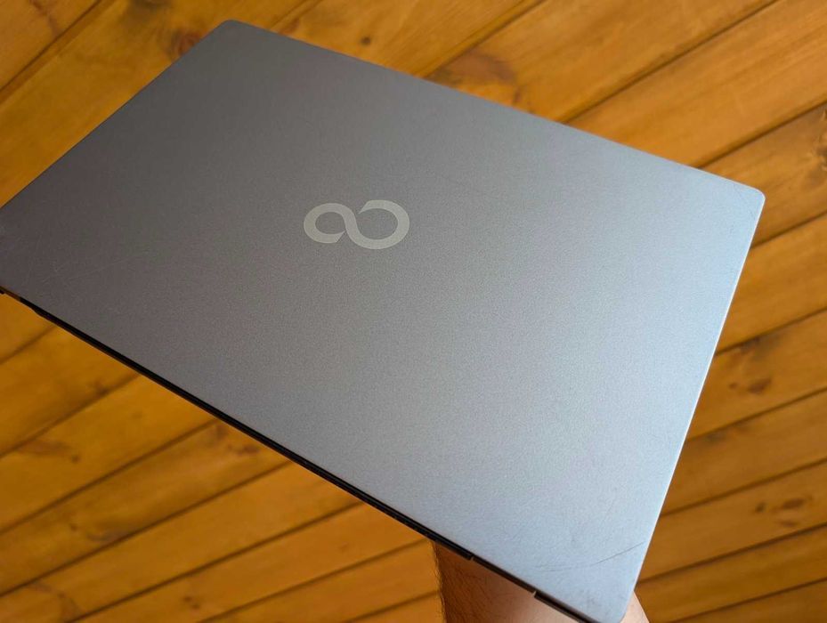 10 ядерні ноутбуки Fujitsu LIFEBOOK E5412 – є 30 шт  2023-2024 рік